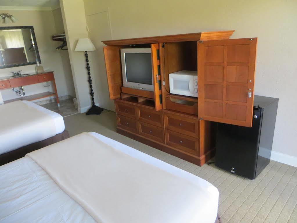 The Lodge At Russell - Russell Inn Esterno foto
